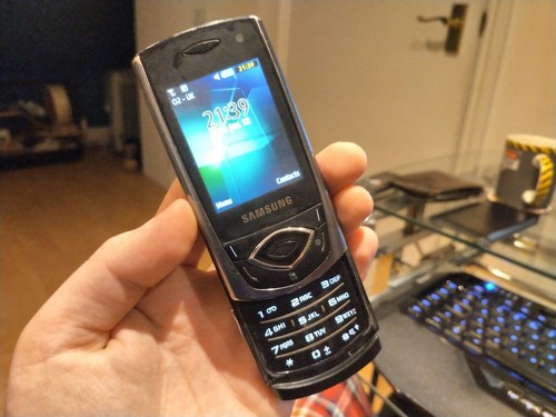Raro telefono cellulare