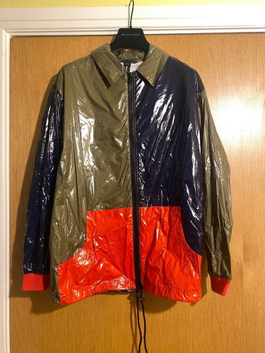 Brand new tagged - brand,