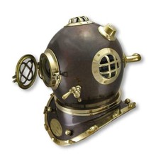 Casco subacqueo antico ottone