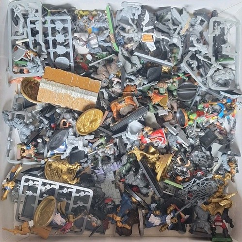 Lotto lavoro misto warhammer - lotto,