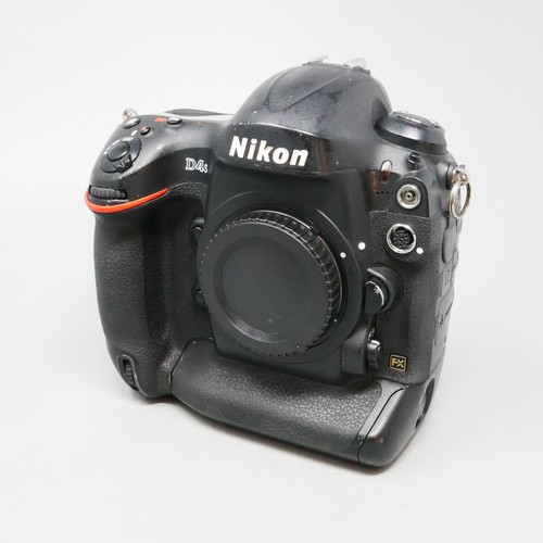 Nikon d4s megapixel - d4s, 16,2