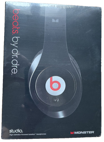 Beats dre studio - by,
