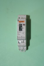 Contacteur a commande manuelle