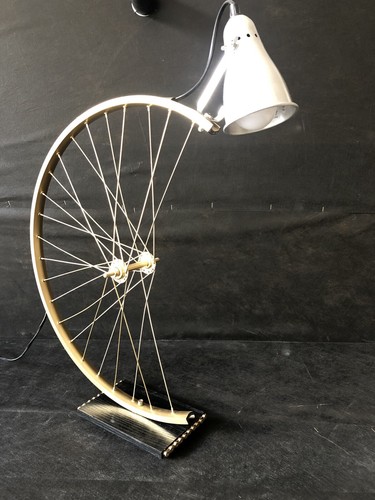 Lampada tavolo bici - tavolo,