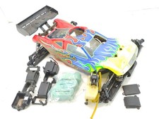 Hot Bodies D8T 1/8 4x4 Nitro