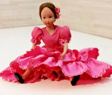 BAMBOLA  CON GLI ORECCHINI DI