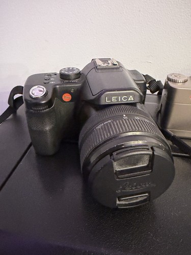 Leica lux bridge - leica, v-lux