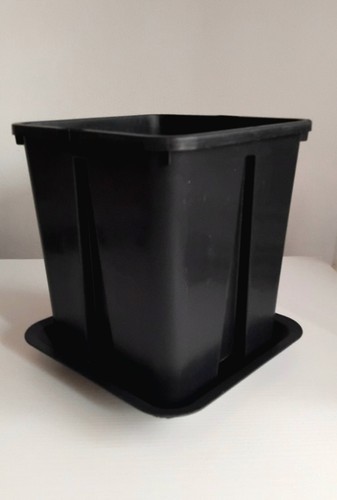 Vaso plastica quadrato con - quadrato,
