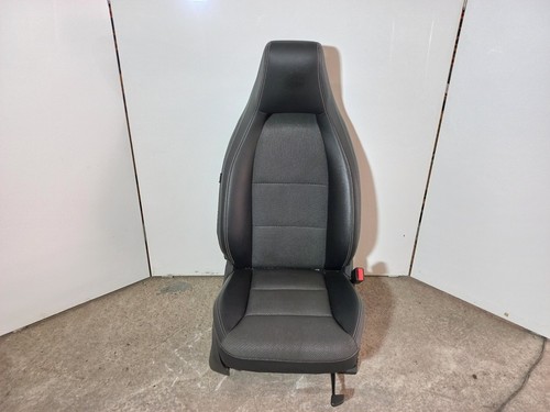 Asiento delantero derecho - delantero,
