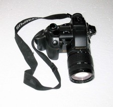 Olympus Camedia E-20N 5 megapixel fotocamera digitale obiettivo 9-36 mm con cavo AV RICAMBI RIPARAZIONE