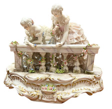 Statuina bambola in pizzo e porcellana MEISSEN di Luigi Fabris L 11,2 x P 9,4...