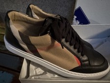 Sneakers Burberry taglia 39