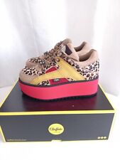 Buffalo London Rising Tower