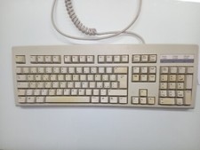 Tastiera per PC modello 5121 connessione 101 tasti PS/2