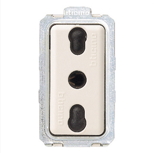 Presa 220v bipasso universale - bipasso,