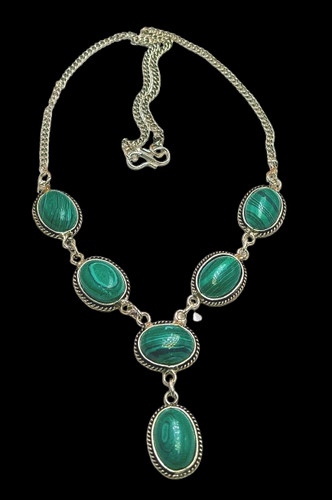 Collana con pietre - , preziose