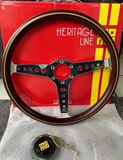 Volante sportivo MOMO