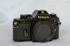 Nikon EM nera, solo corpo