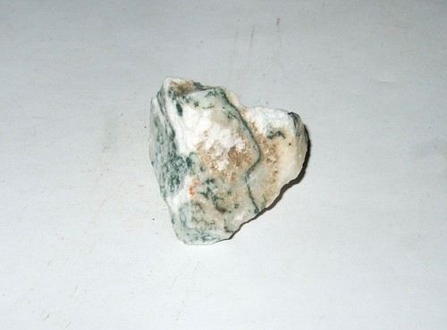 Minerali grezzi - -,