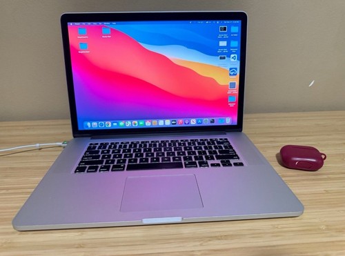 Macbook pro airpods - pro, 15"