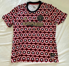 + ADIDAS x MARVEL CAPTAIN