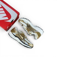 Nike Zoom Vomero 5 Metallic