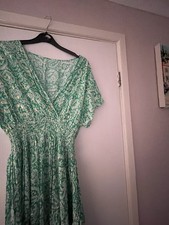 Bellissimi ed eleganti abiti