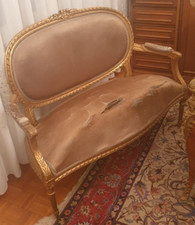 Salotto in legno dorato Luigi XVI, da rifoderare, imbottitura da sostituire