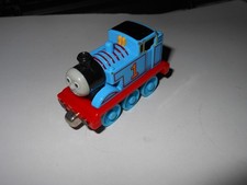 TRENINO LOCOMOTIVA THOMAS &