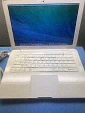 APPLE MACBOOK A1342 13" 250GB HDD, 2GB RAM, con Office 2008 e Garage Band