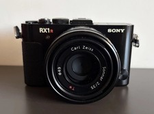 Sony RX1R II fotocamera full