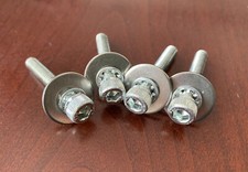 4 viti accessorio zoccolo originale B&W Bowers Wilkins ZE02014 CM8 CM9 684 ricambio