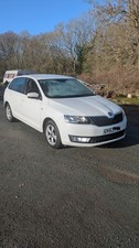 Breaking 2013 Skoda Rapid 1.6