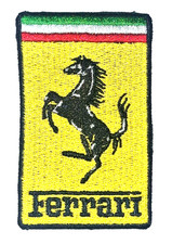 PATCH TOPPA AUTO FERRARI, TERMOADESIVA Dim. 7,5x4,5 cm