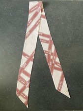 Foulard Hermès twilly -