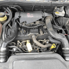 1354685 Motore semicompl