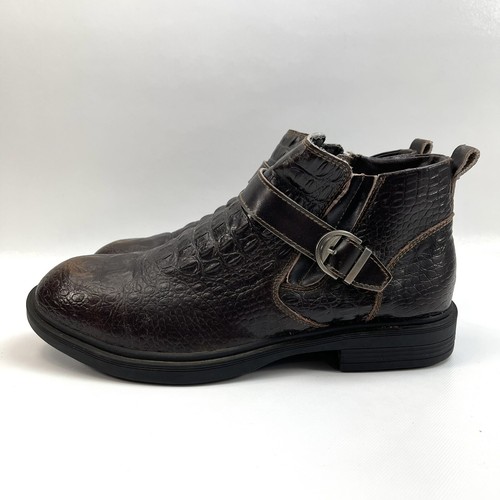 Scarpe stivali uomo modello