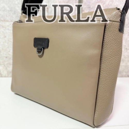 Furla leather sacoche - furla,