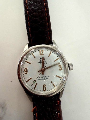 Orologio meccanico vintage