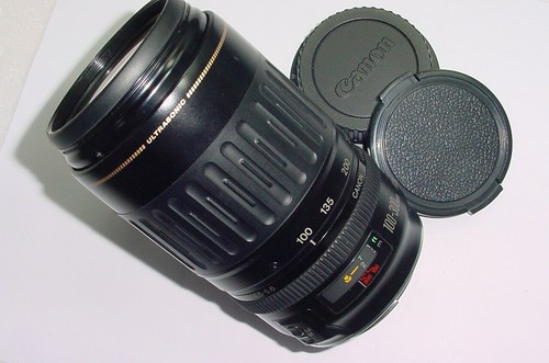 Canon 100 300mm - f/4.5-5.6, ef