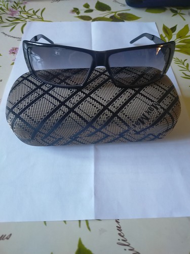 Occhiali sole donna usati - occhiali,