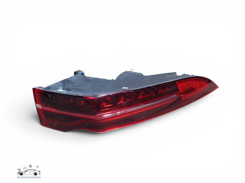 Fanale posteriore destro lato