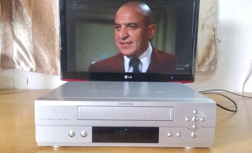 Grundig gv3000 - grundig,