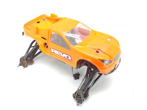 Traxxas revo 2 - 3.3, 2.5