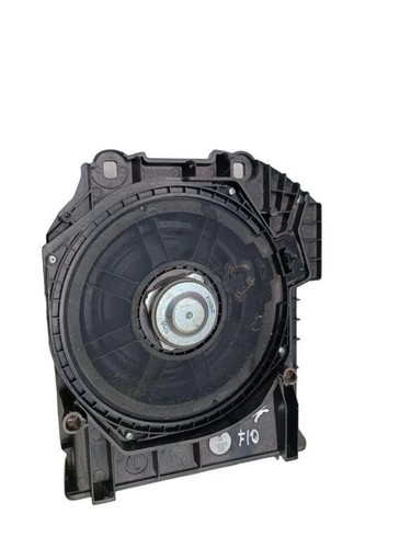 Bmw touring f11 subwoofer - bmw,