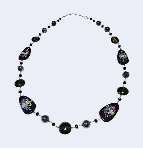 Collana con sassi dipinti - con,