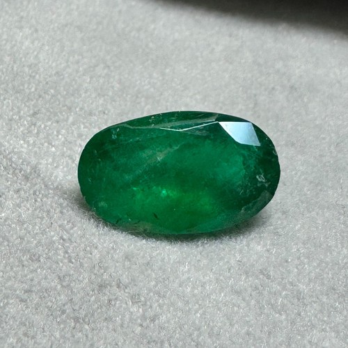 Smeraldo naturale verde 06 - smeraldo,