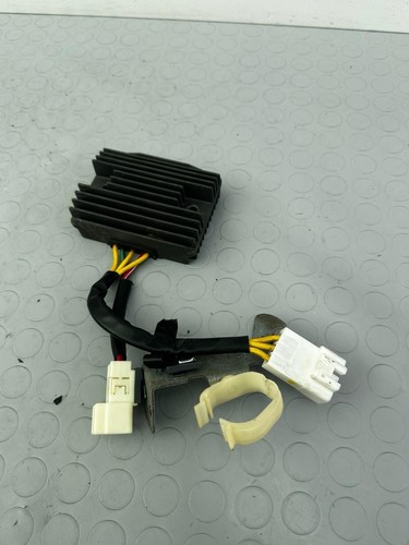 Regolatore tensione piaggio - regolatore,