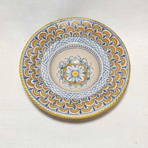 Piccolo piatto ceramico con - in,
