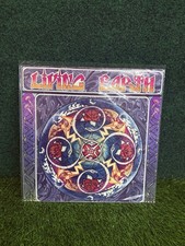 LIVING EARTH LIVING EARTH RARE